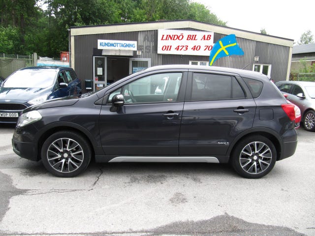 Suzuki S-Cross 2014