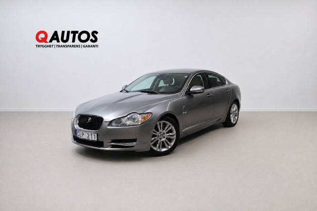 Jaguar XF 2011