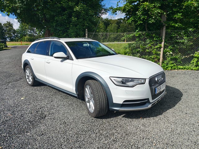 Audi A6 allroad 2014