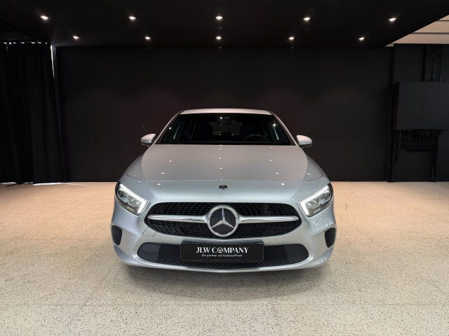 Mercedes-Benz A200 2019 – bild 2