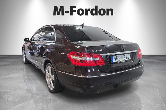 Mercedes-Benz E250 2010 – bild 3
