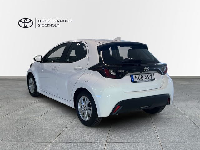 Toyota Yaris 2025 – bild 2