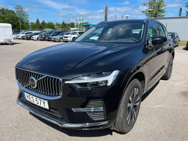 Volvo XC60 2025