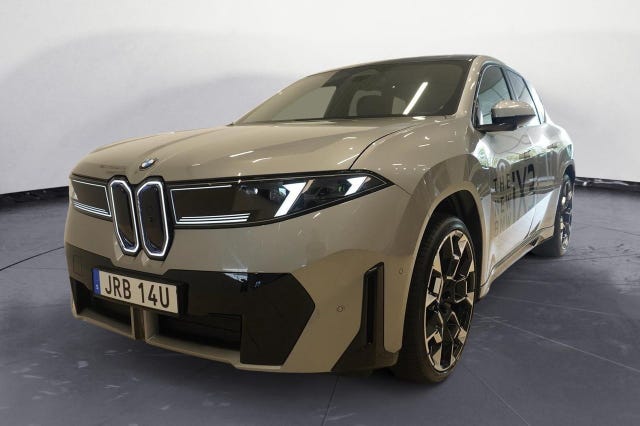 BMW iX3 2026