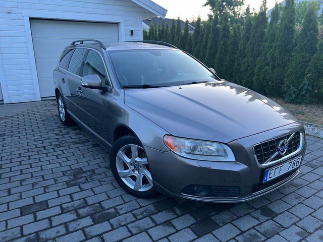 Volvo V70 2010 – bild 2