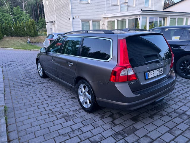 Volvo V70 2010 – bild 4