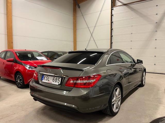 Mercedes-Benz E250 2010 – bild 3