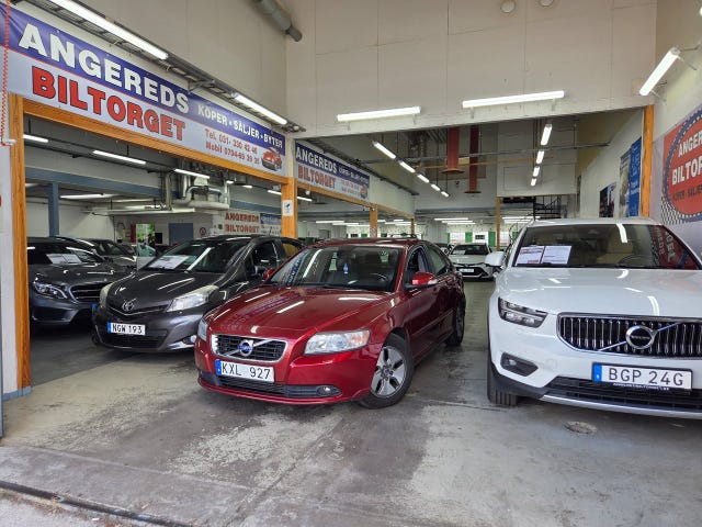Volvo S40 2011