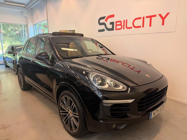 Porsche Cayenne 2016