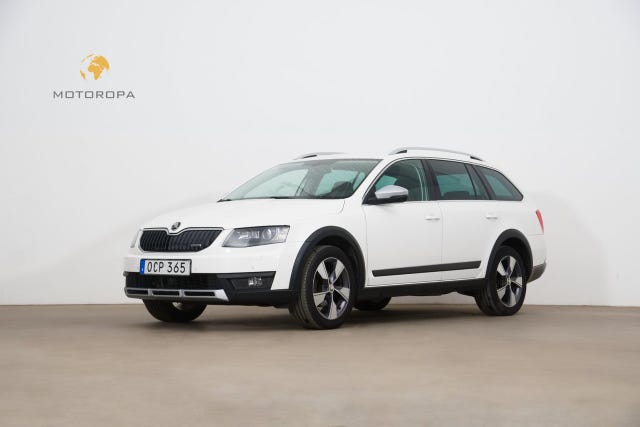 Skoda Octavia Scout 2017