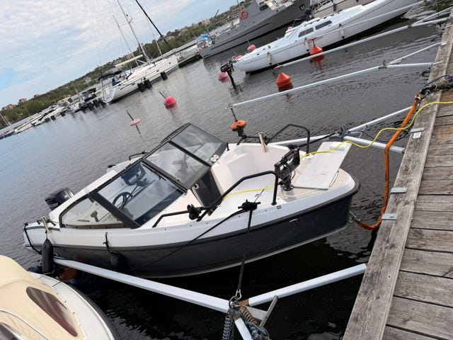 Falcon BR6 med extra allt, ev bytes större liknande