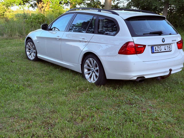 BMW 320i 2010