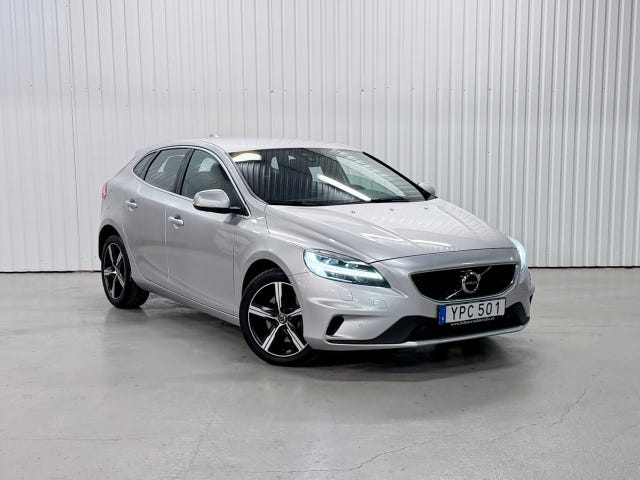Volvo V40 2019