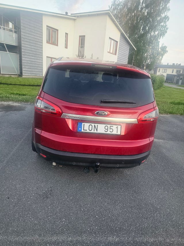 Ford S-MAX 2013