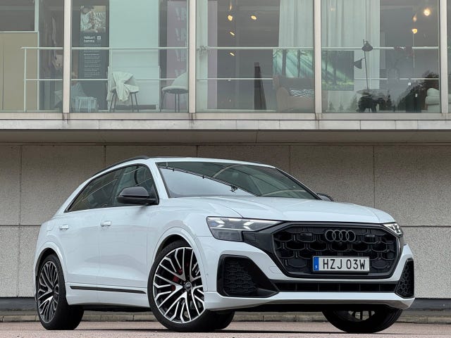 Audi Q8 2025