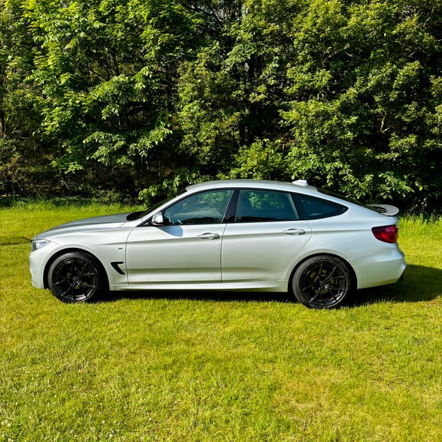 BMW 320i 2020