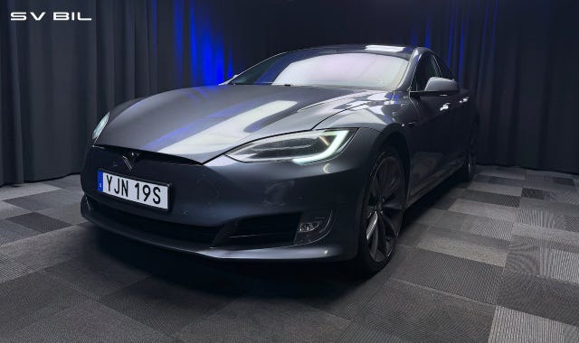 Tesla Model S 2019