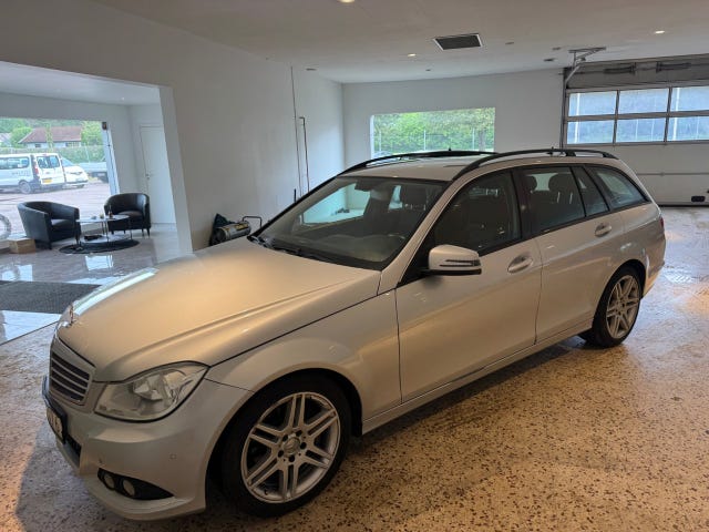 Mercedes-Benz C220 2014