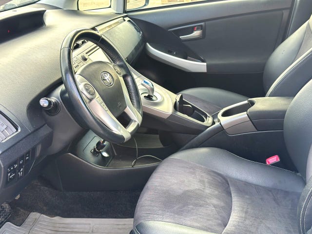 Toyota Prius — bild 11 av 11