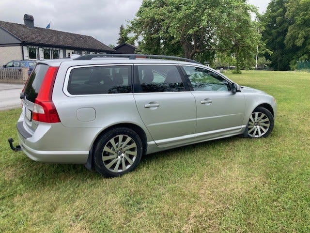 Volvo V70 2011