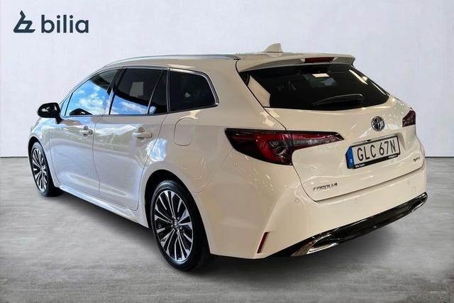 Toyota Corolla 2025 – bild 2