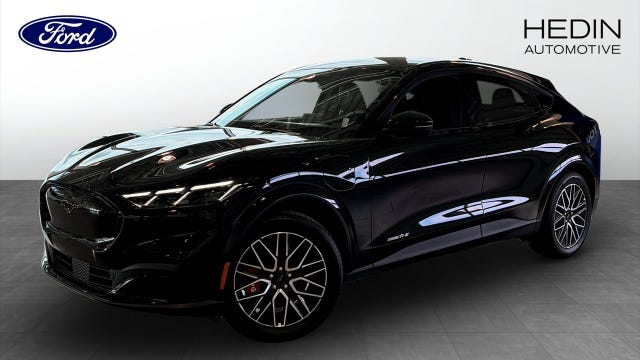 Ford Mustang Mach-E 2026