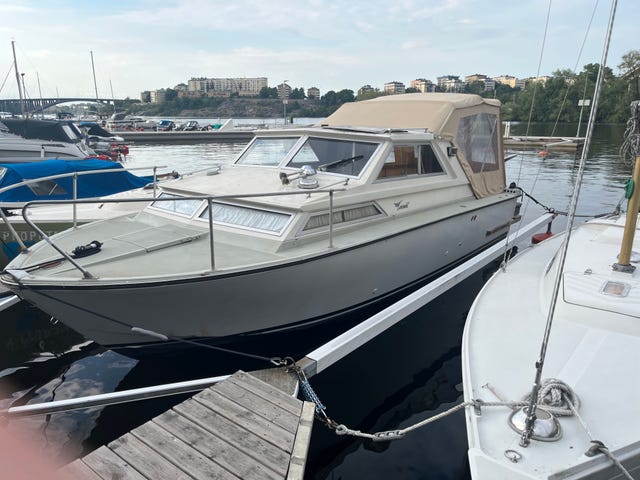 Coronet 26 Family