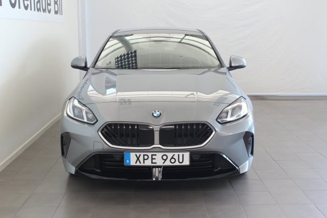 BMW 120 2026 – bild 2