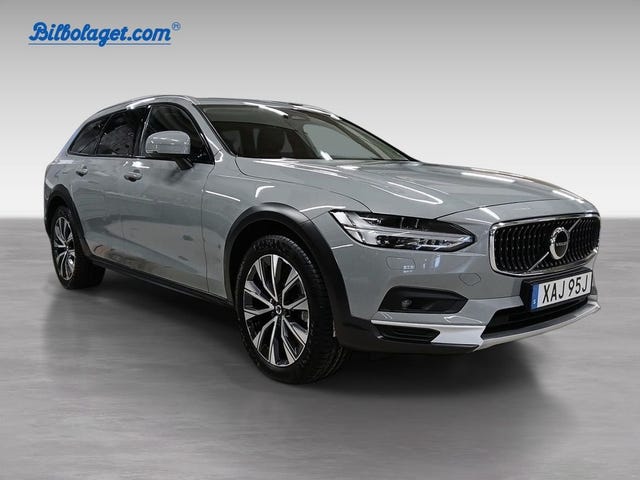Volvo V90 Cross Country 2024