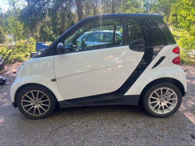 Smart Fortwo 2011