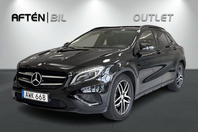Mercedes-Benz GLA 200 2015