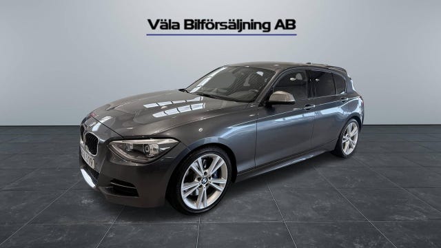 BMW M135i 2013