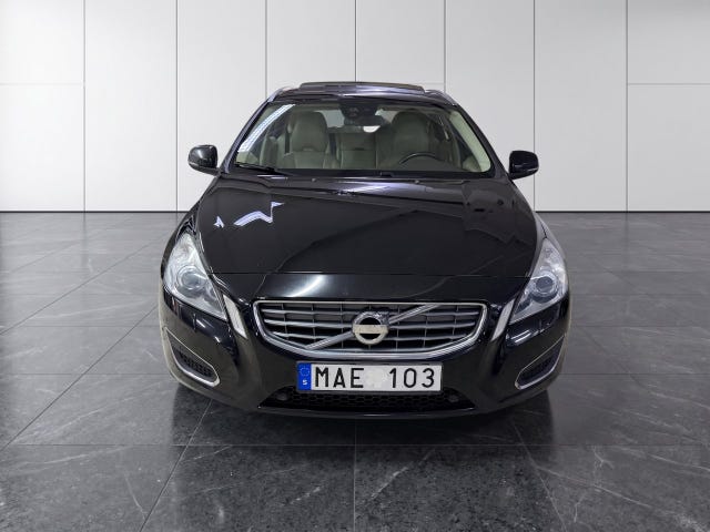 Volvo V60 2012 – bild 2