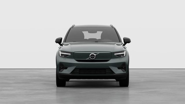 Volvo EX40 2026
