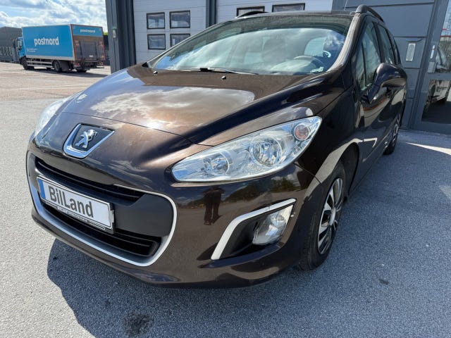 Peugeot 308 SW 2012