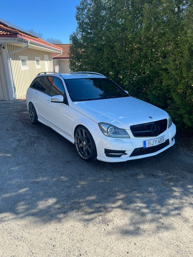 Mercedes-Benz C220 2013