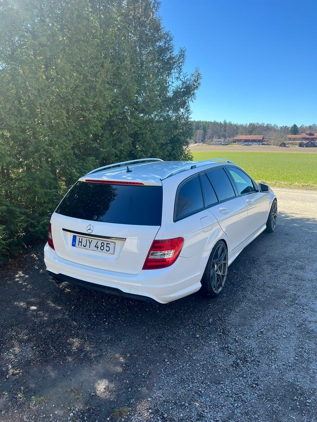 Mercedes-Benz C220 2013 – bild 2