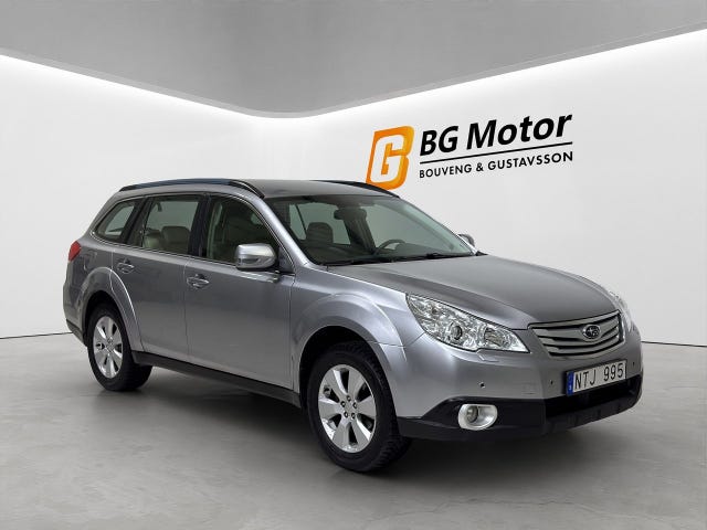 Subaru Outback 2011