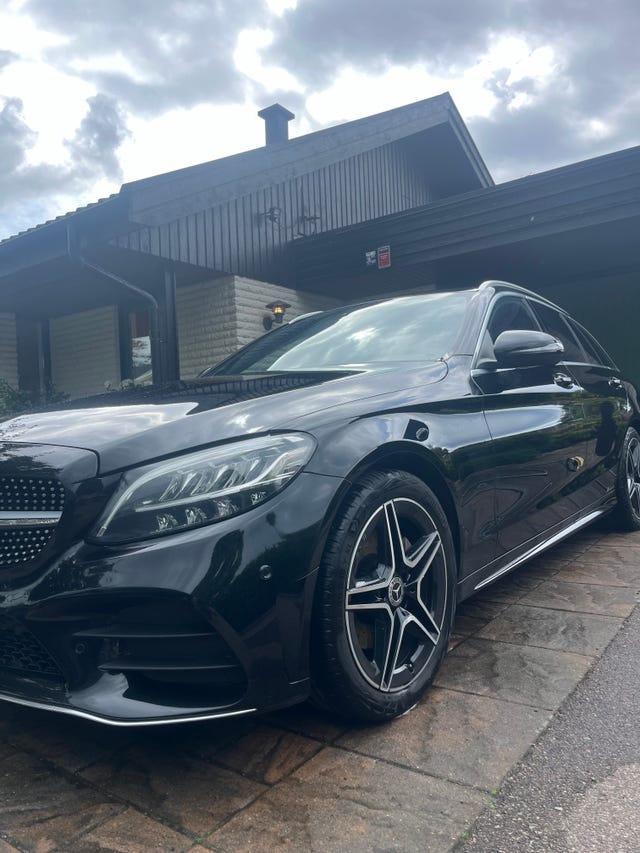 Mercedes-Benz C200 2020
