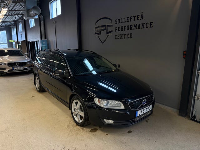 Volvo V70 2015
