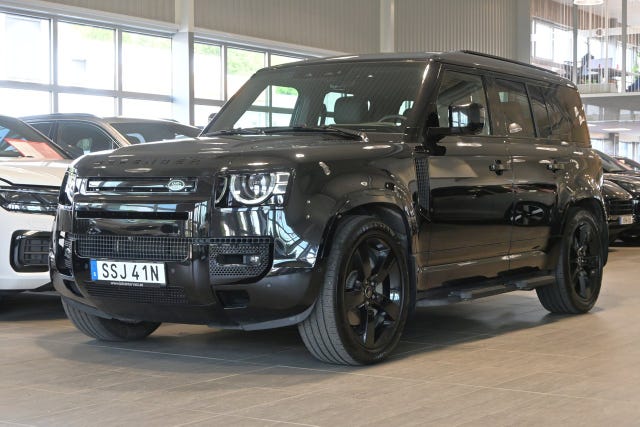 Land Rover Defender 110 2025