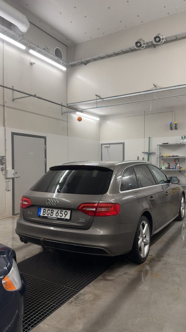 Audi A4 2014