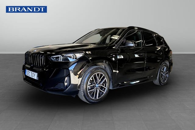 BMW iX1 2023