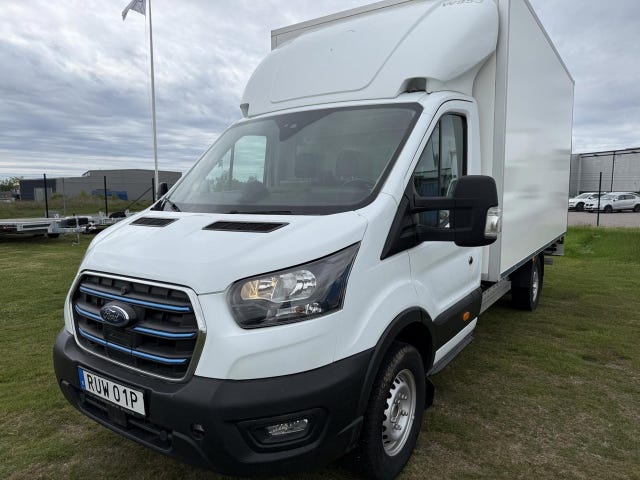 Ford E-Transit 2023
