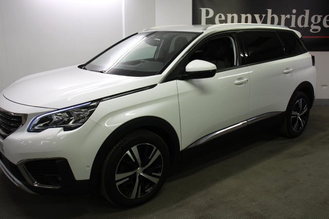 Peugeot 5008 2017