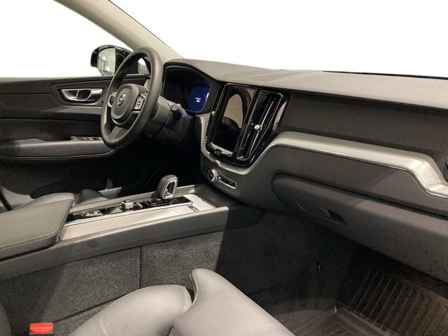 Volvo XC60 2025 – bild 4