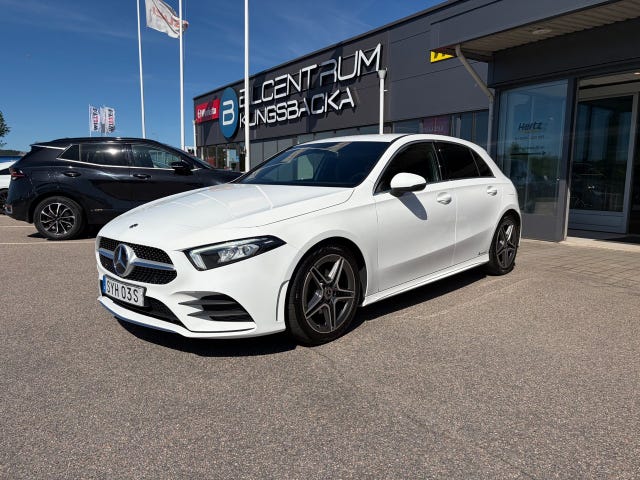 Mercedes-Benz A180 2023