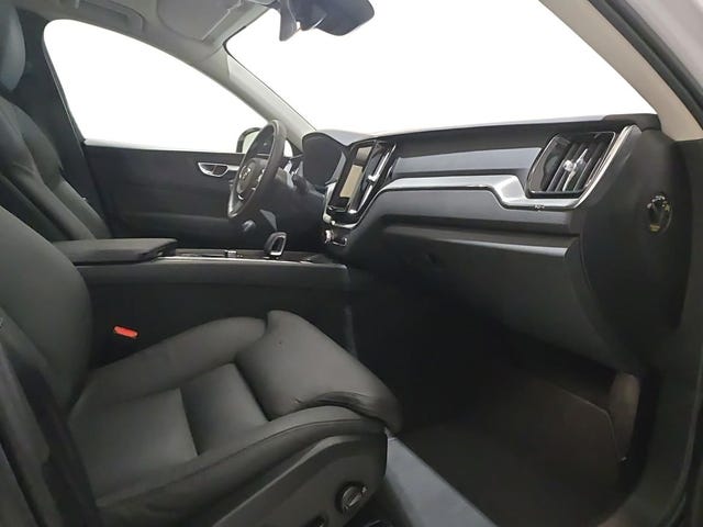 Volvo XC60 2025 – bild 4