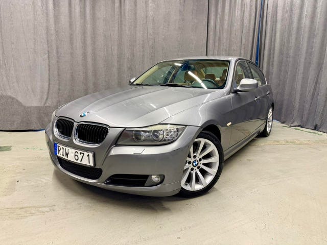 BMW 318d 2011