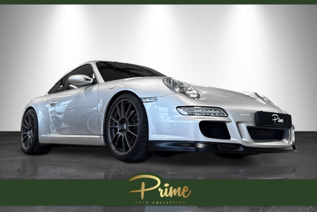 Porsche 911 Carrera 2005